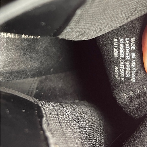 MICHAEL Michael Kors Sinclair Booties - Picture 6 of 6